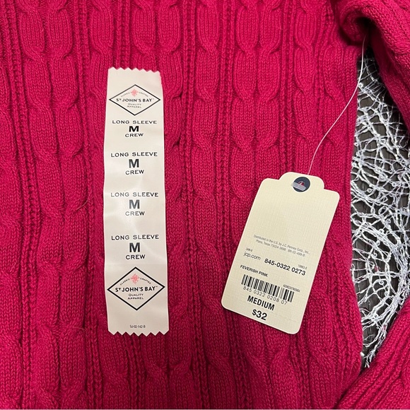 St. John’s Bay crew neck sweater - Picture 3 of 9